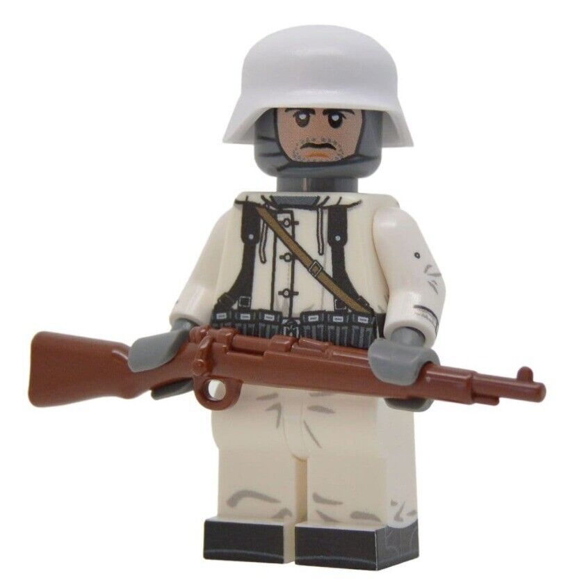 WW2 Winter Soldier (Kar98k) Minifigure United Bricks
