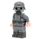 WW1 German Soldier with Gas Mask Minifigure -United Bricks