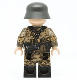 WW2 NCO in Oak Camo  Minifigure - United Bricks