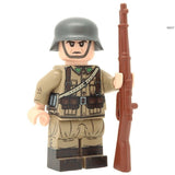 WW2 Hungarian Army Rifleman Minifigure -United Bricks
