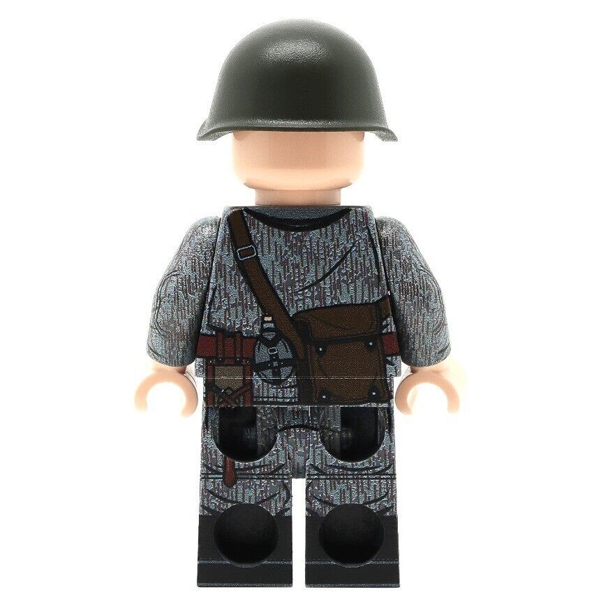 Cold War Czechoslovak Soldier Minifigure NEW United Bricks – Nashvegas ...