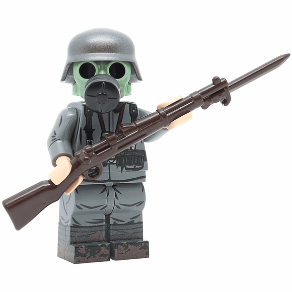 WW1 German Soldier with Gas Mask Minifigure - United Bricks