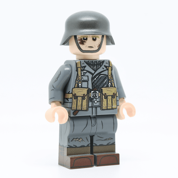 WW2 Late War German Soldier Minifigure -United Bricks 2022 Weekend Blitz