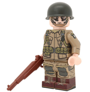 WW2 US Paratrooper Minifigure - United Bricks