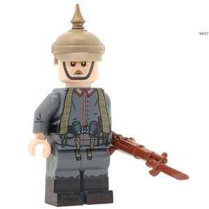 WW1 German Guards Infantryman Minifigure - United Bricks