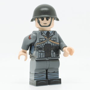WW2 Italian Machine Gunner Minifigure - United Bricks